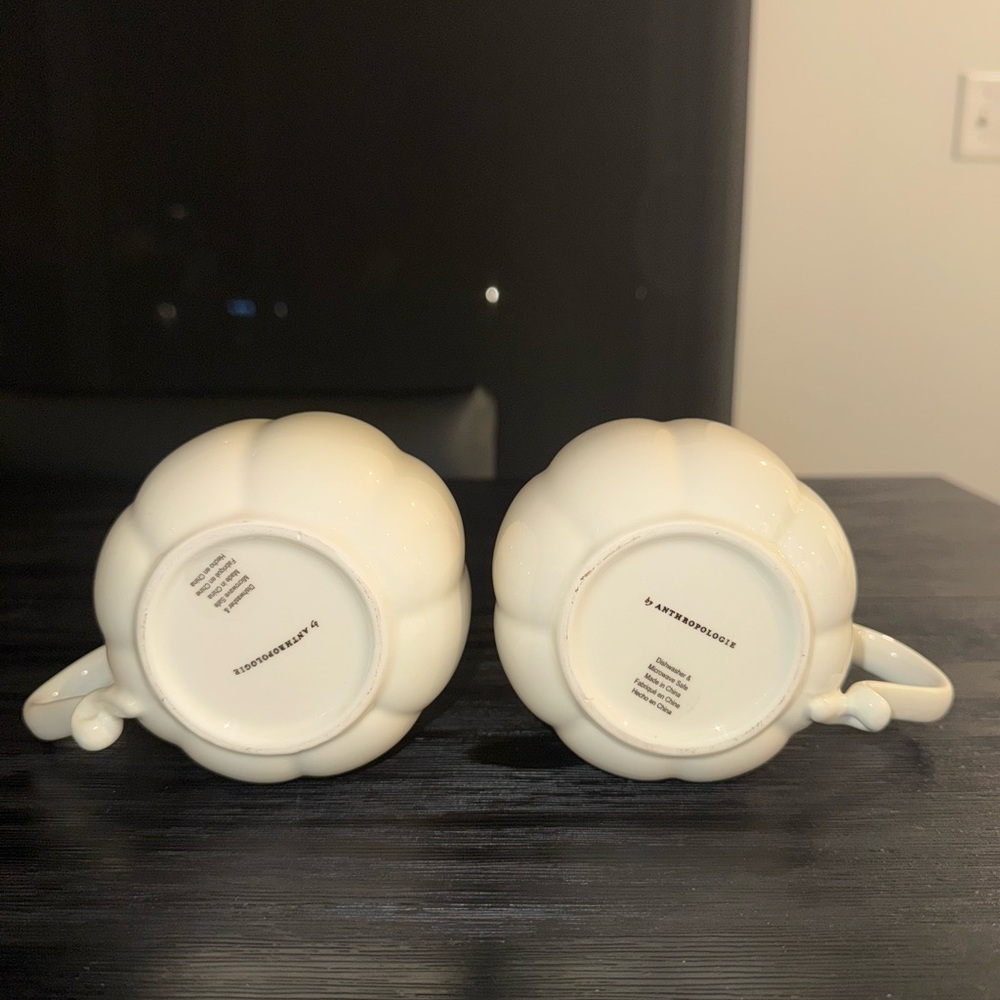 Anthropologie Figural Cream Pumpkin Mugs - Picture 5 of 5
